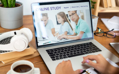 Nowoczesne ścieżki kształcenia: czy warto postawić na studia zdalne?